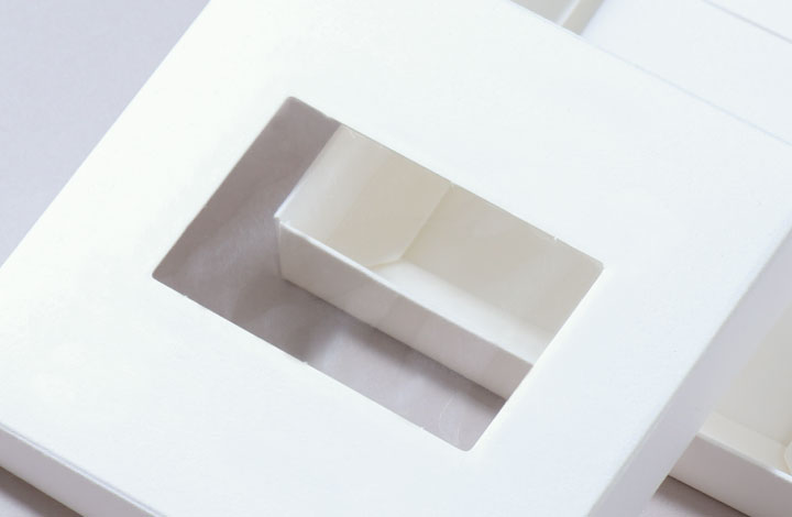 窓フィルム貼り加工の特徴