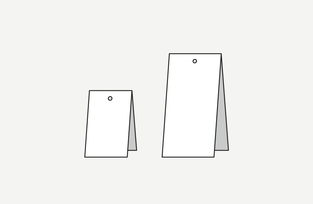 タグ 二つ折（ダイカット型）